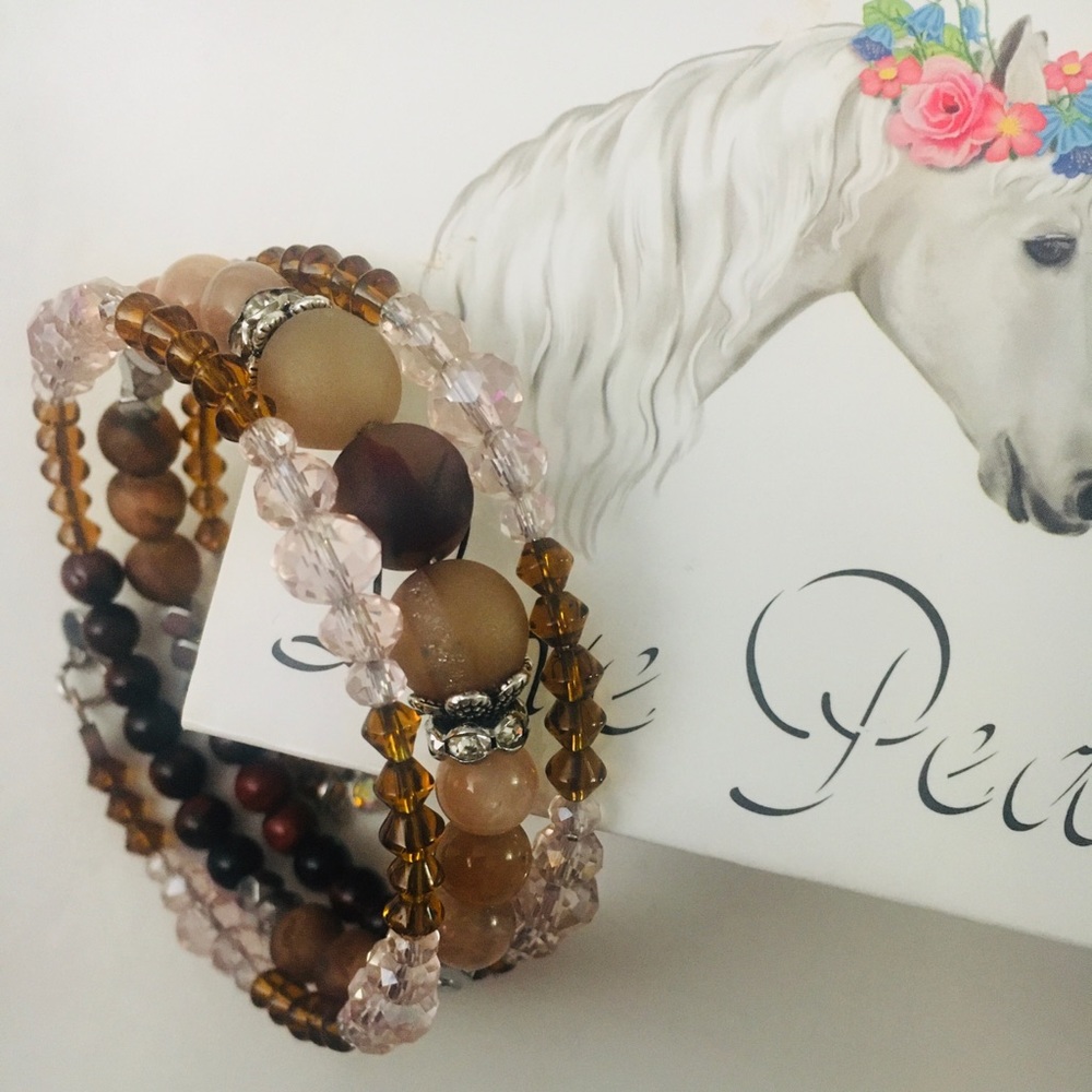 Handmade Beaded Memory Wire Bracelet.